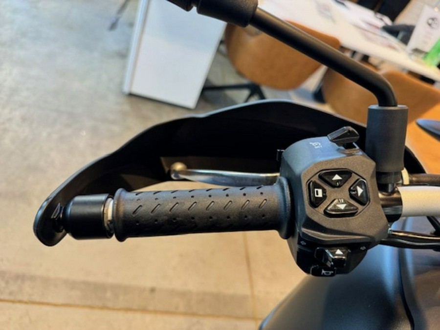 2024 Aprilia Tuareg 660