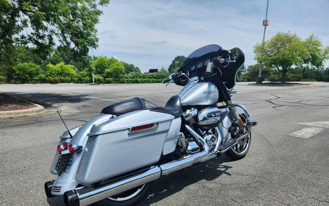 2020 Harley-Davidson® FLHX - Street Glide®