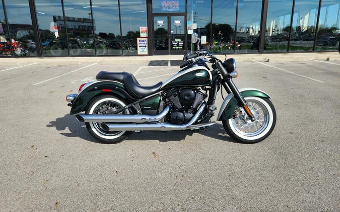 2022 Kawasaki Vulcan® 900 Classic