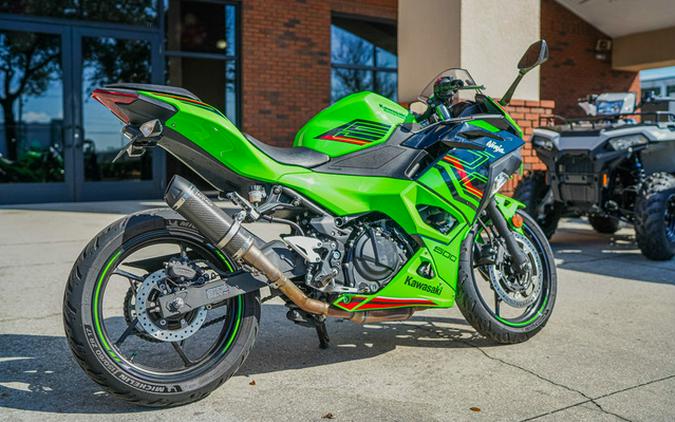 2024 Kawasaki Ninja 500 KRT Edition