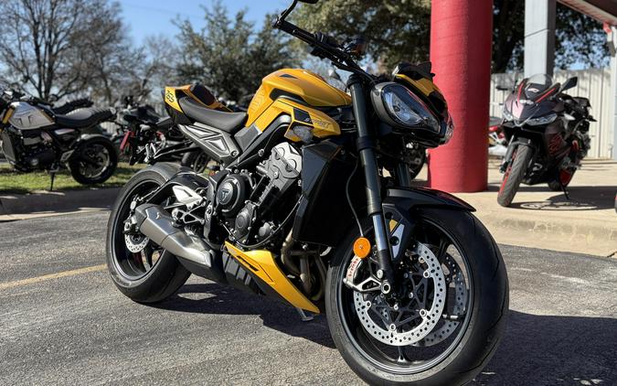 2025 Triumph Street Triple