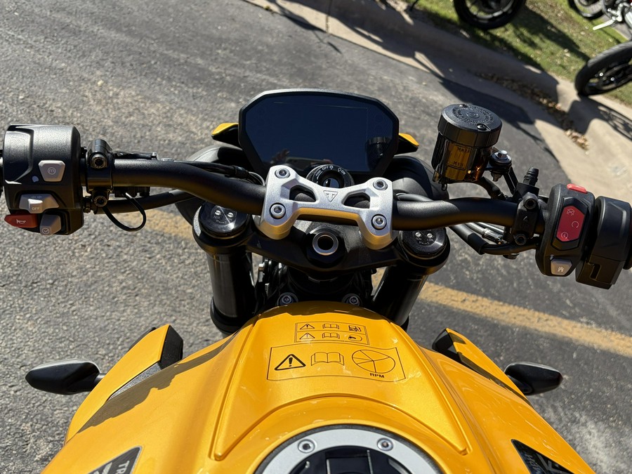 2025 Triumph Street Triple
