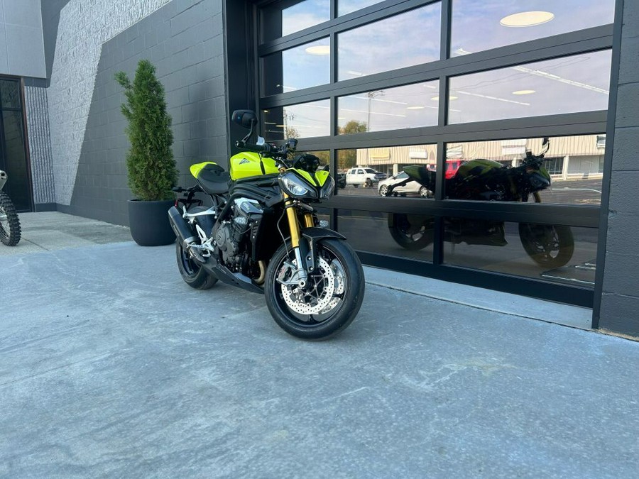 2026 Triumph Scrambler 1200 XE