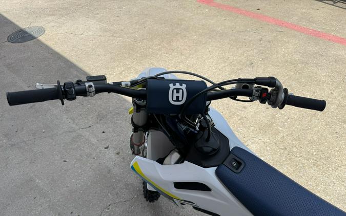 2025 Husqvarna FC 250
