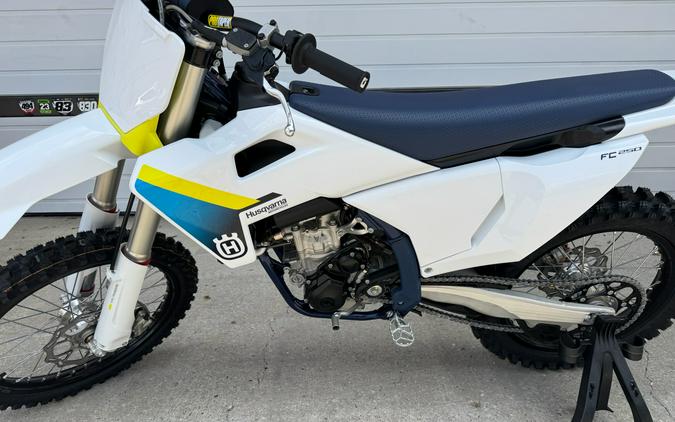 2025 Husqvarna FC 250