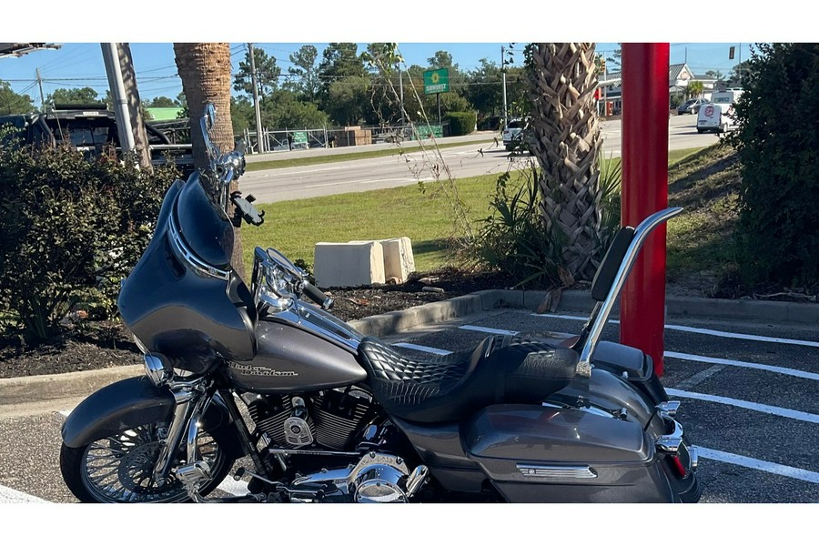 2014 Street Glide - Harley-Davidson®