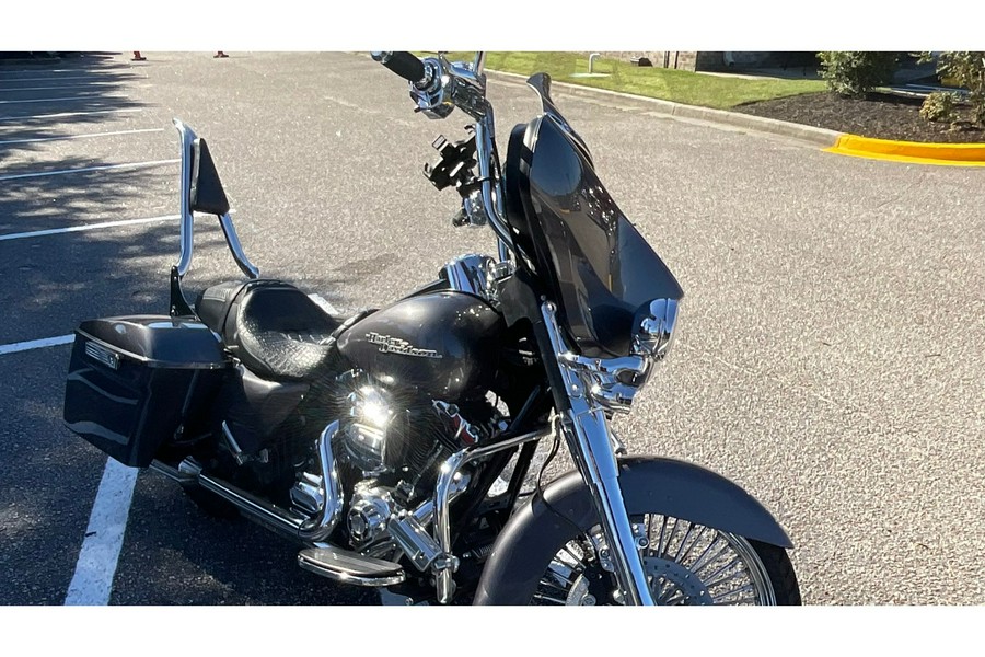 2014 Street Glide - Harley-Davidson®