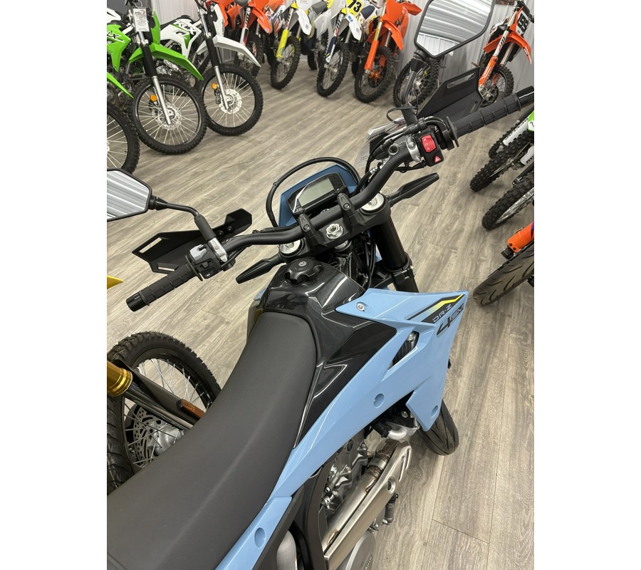 2026 Suzuki DR-Z 4SM+