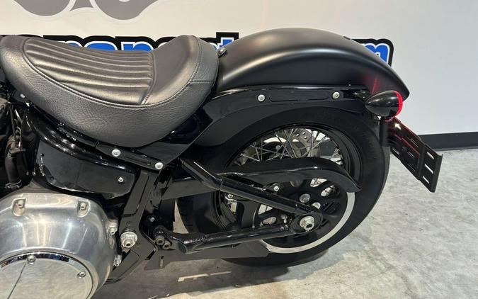 2018 Harley-Davidson® FLSL - Softail® Softail Slim®