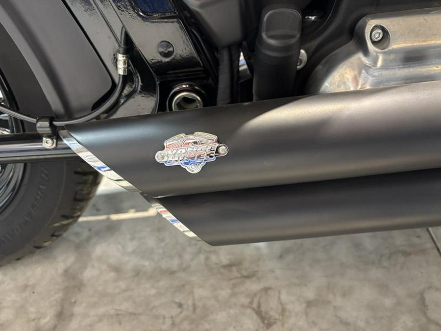 2018 Harley-Davidson® FLSL - Softail® Softail Slim®