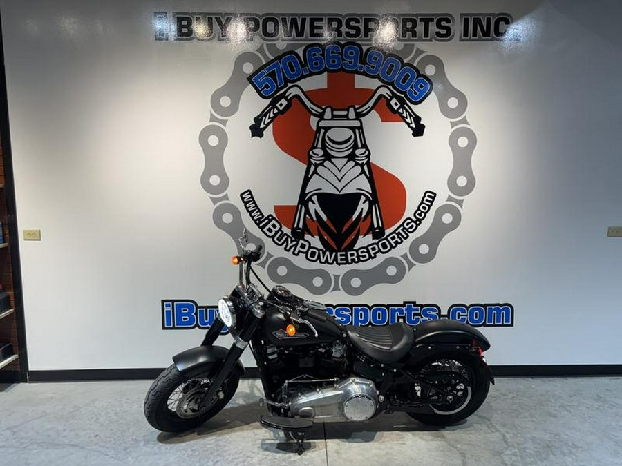 2018 Harley-Davidson® FLSL - Softail® Softail Slim®