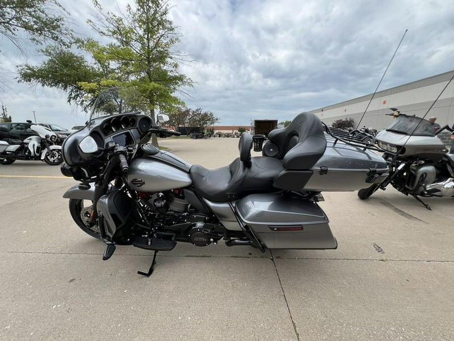 2019 Harley-Davidson® FLHTKSE - CVO™ Limited