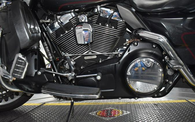 2009 Harley-Davidson Touring FLHTCU - Ultra Classic Electra Glide