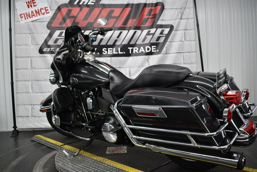 2009 Harley-Davidson Touring FLHTCU - Ultra Classic Electra Glide