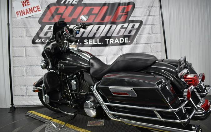 2009 Harley-Davidson Touring FLHTCU - Ultra Classic Electra Glide