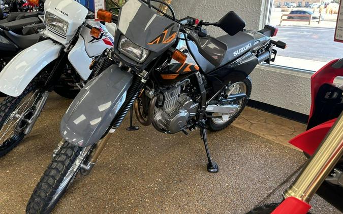 2025 Suzuki DR 650S