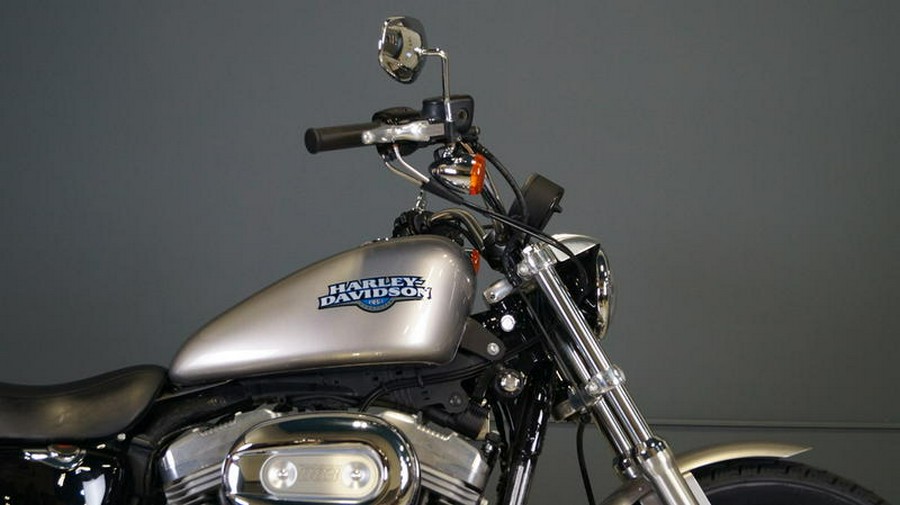 2009 Harley-Davidson® XL883L - 883 Low™