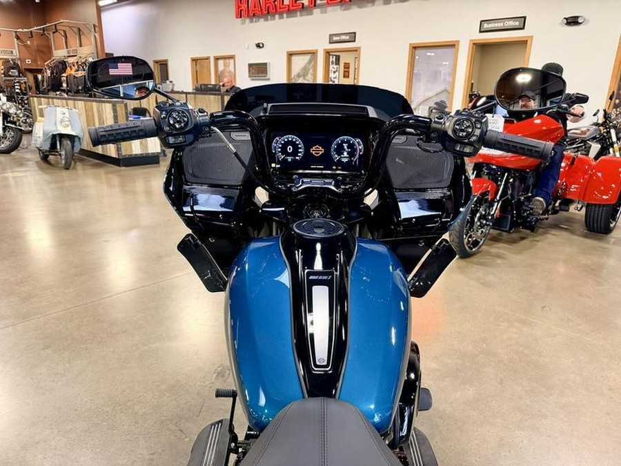 FLTRT 2026 Road Glide 3