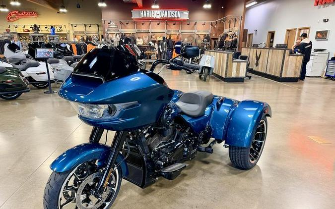 FLTRT 2026 Road Glide 3