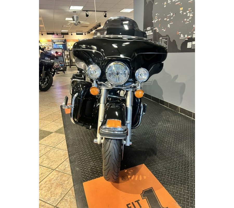 2010 Harley-Davidson FLHTCU - Ultra Classic Electra Glide