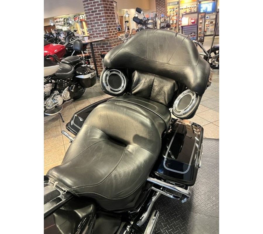 2010 Harley-Davidson FLHTCU - Ultra Classic Electra Glide