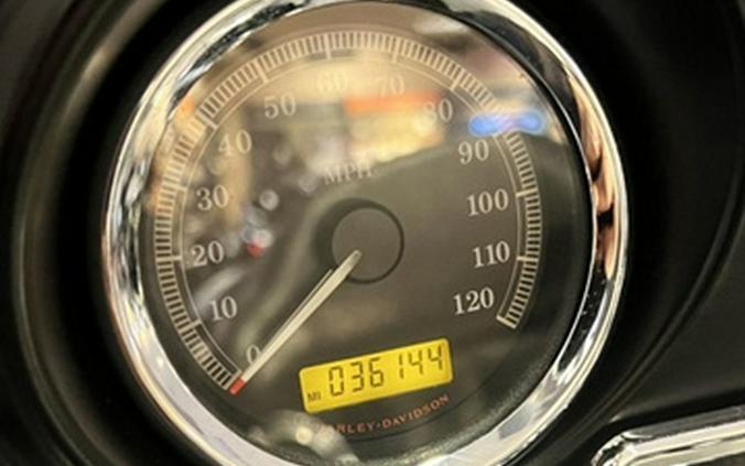 2010 Harley-Davidson FLHTCU - Ultra Classic Electra Glide