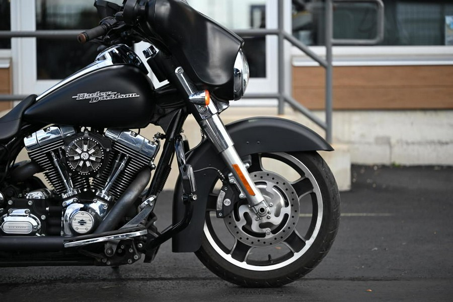 2012 Harley-Davidson® FLHX - Street Glide®