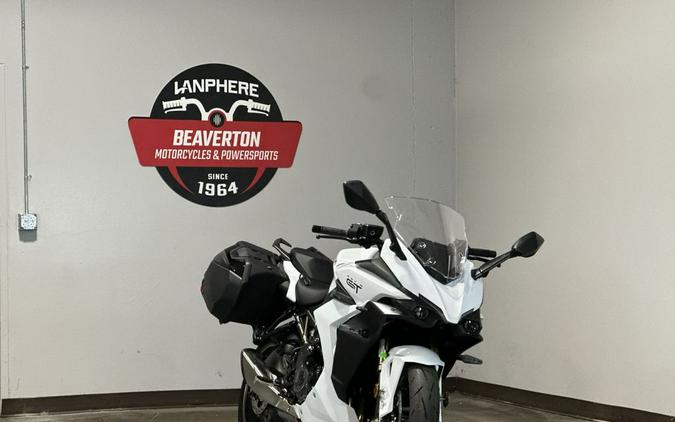 2026 Suzuki GSX-S 1000GT+