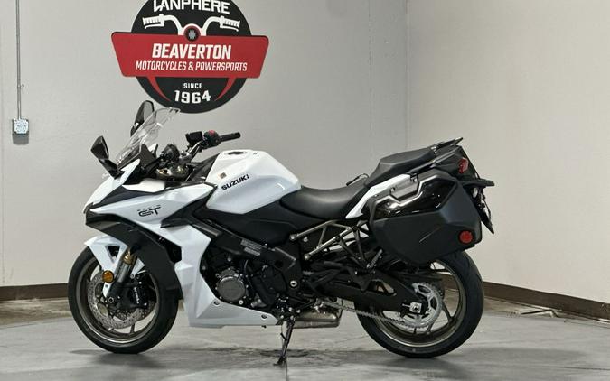 2026 Suzuki GSX-S 1000GT+