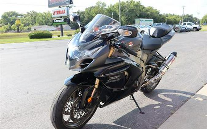 2011 Suzuki GSX-R1000™