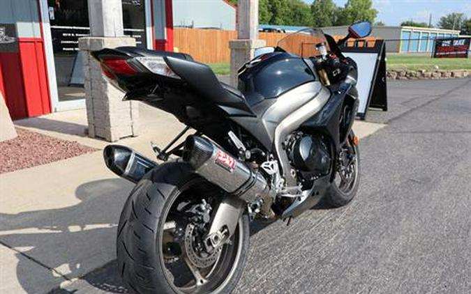 2011 Suzuki GSX-R1000™