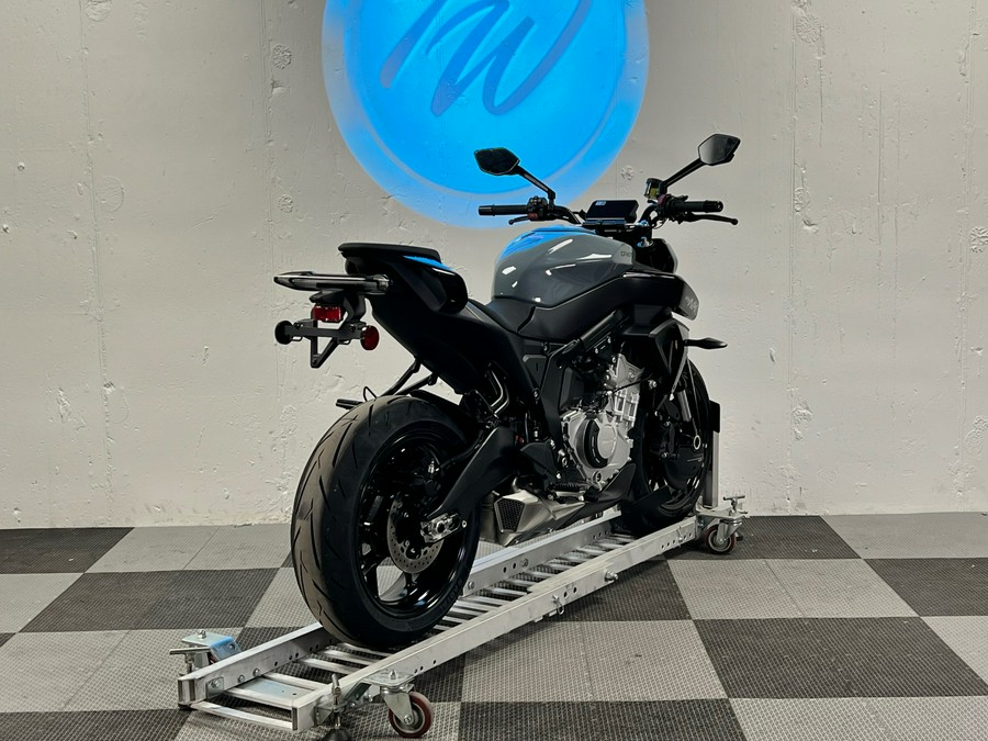 2026 CFMOTO 675NK