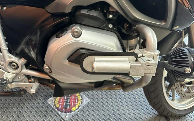 2016 BMW R 1200 RT Premium Ebony Metallic
