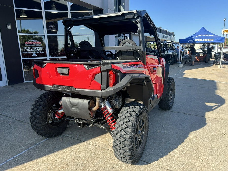 2025 Polaris Industries GENERAL® XP 1000 Premium