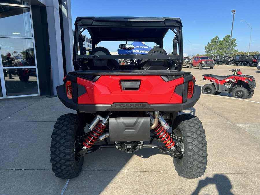 2025 Polaris Industries GENERAL® XP 1000 Premium