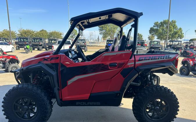 2025 Polaris Industries GENERAL® XP 1000 Premium