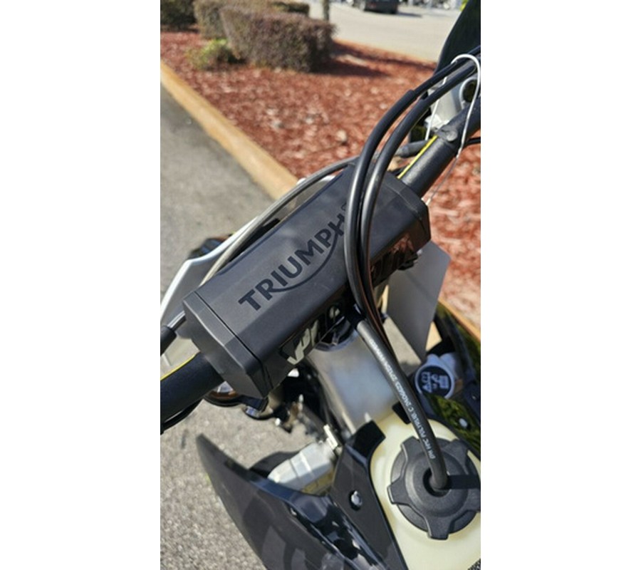 2026 Triumph TF 250-C Jet black/ Pure white 250-C