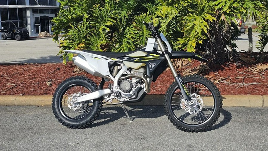 2026 Triumph TF 250-C Jet black/ Pure white 250-C