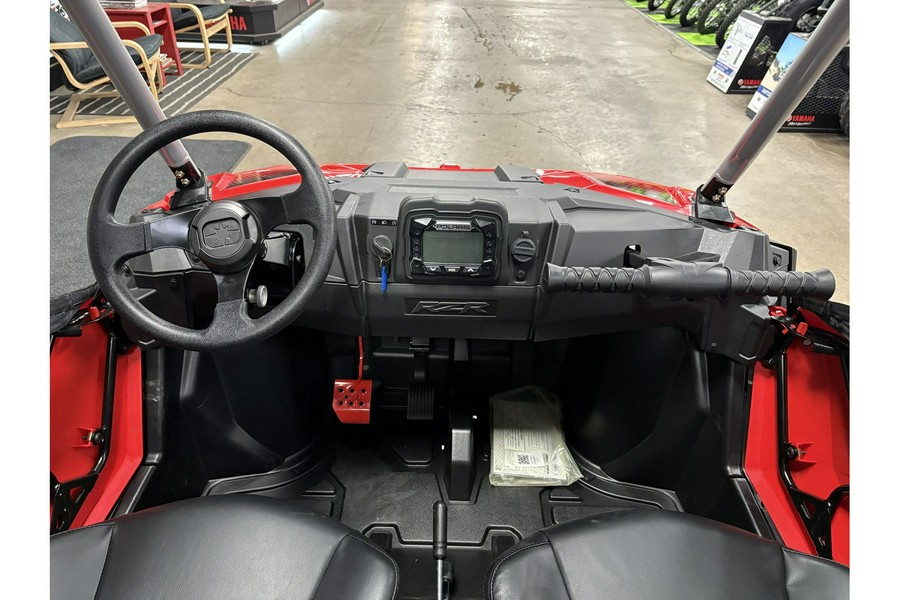 2026 Polaris RZR 200 EFI