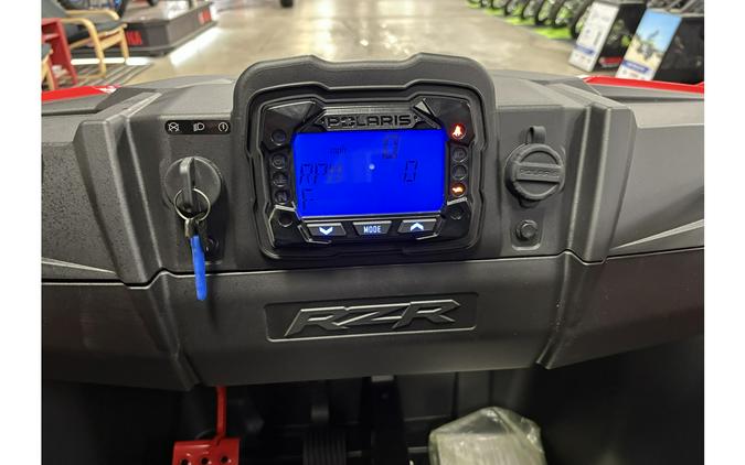 2026 Polaris RZR 200 EFI