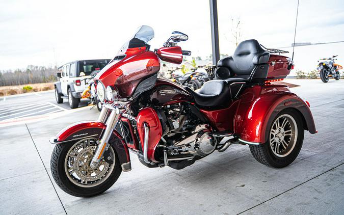 2022 Harley-Davidson® FLHTCUTG - Tri Glide® Ultra