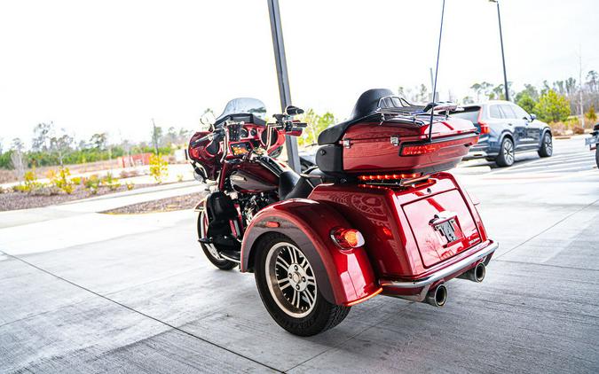 2022 Harley-Davidson® FLHTCUTG - Tri Glide® Ultra