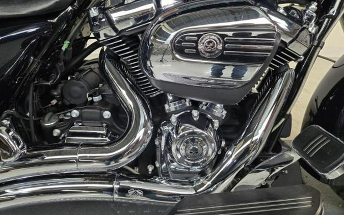 2019 Harley-Davidson® FLHX - Street Glide®