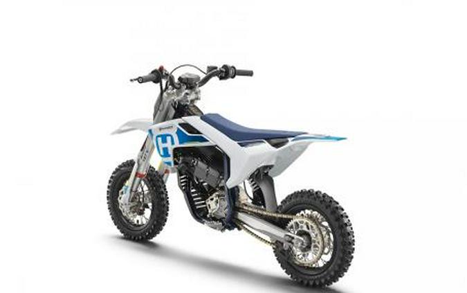 2023 Husqvarna Motorcycles EE 3