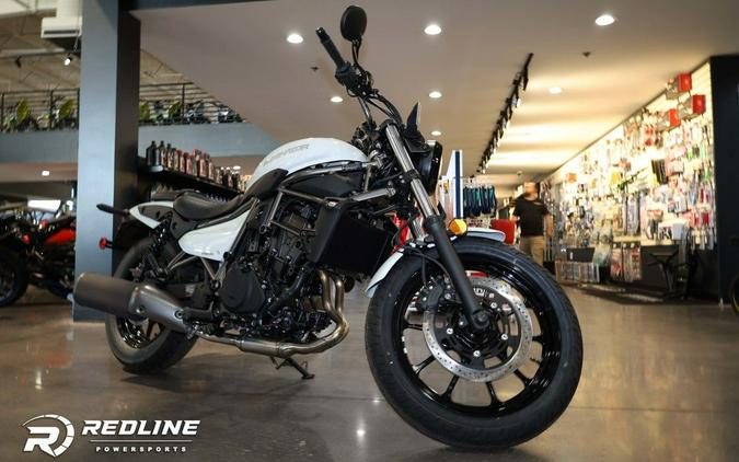 2024 Kawasaki Eliminator® Pearl Robotic White