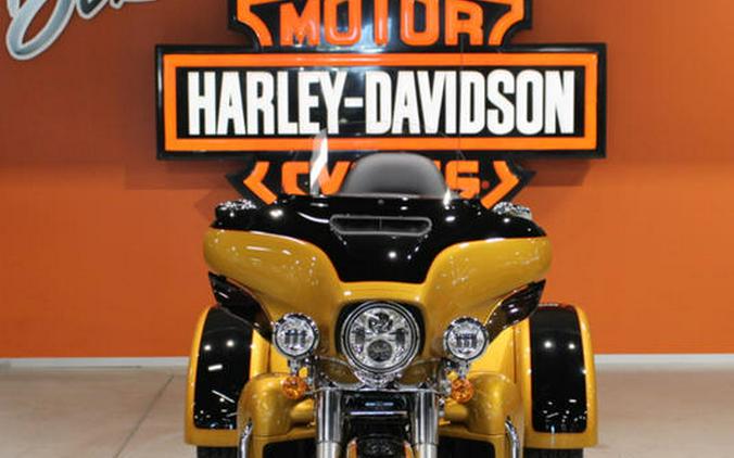 2023 Harley-Davidson® FLHTCUTG - Tri Glide® Ultra