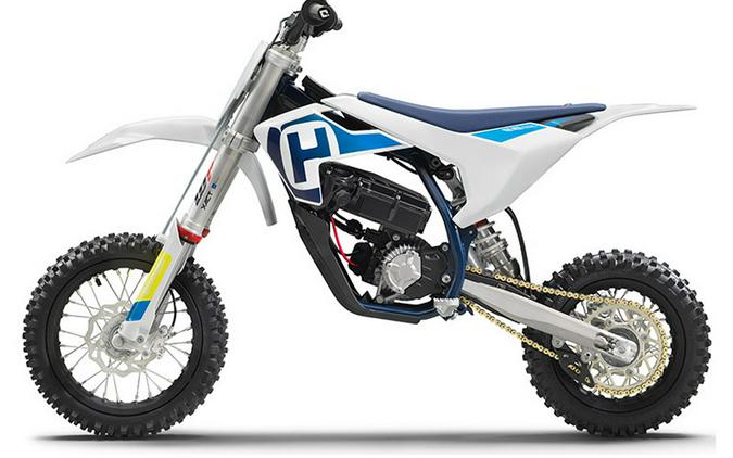 2022 Husqvarna EE 5