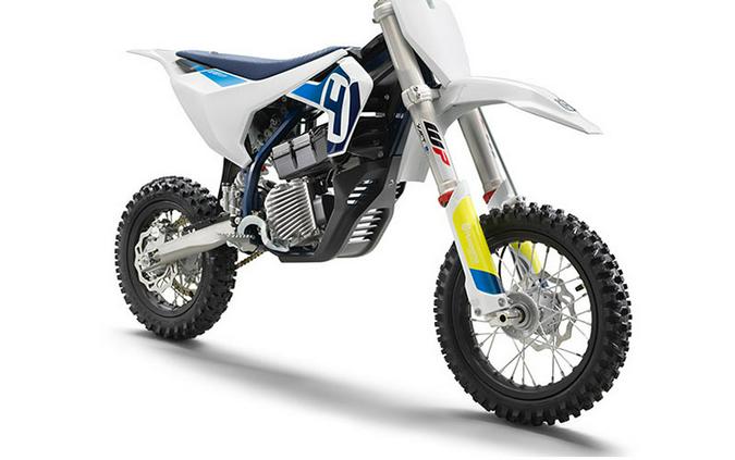 2022 Husqvarna EE 5