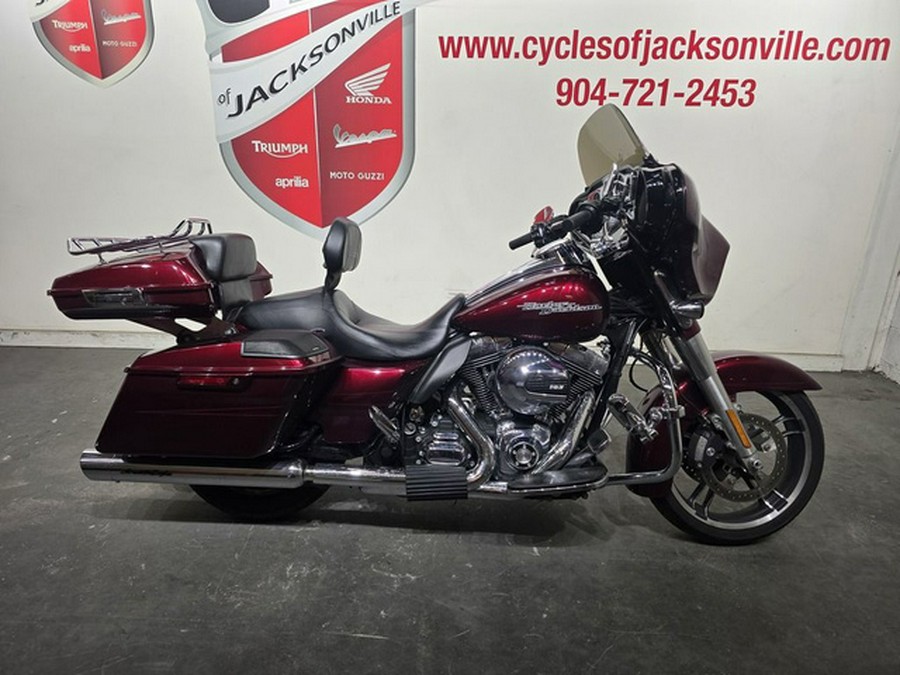 2014 Harley-Davidson FLHXS - Street Glide Special