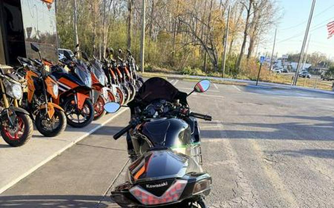 2019 Kawasaki Ninja® ZX™-14R ABS